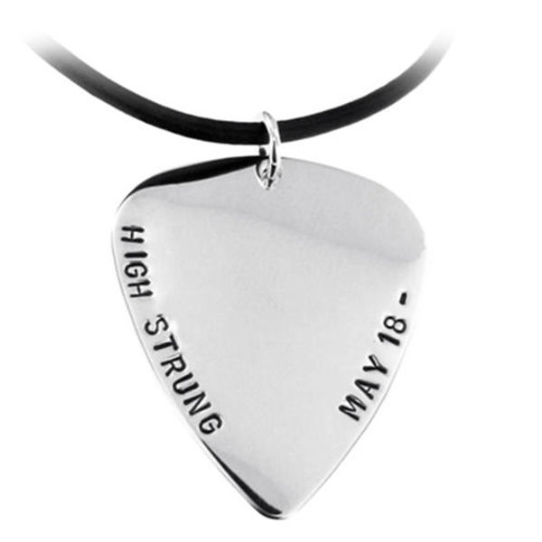 Picture of Guitar Pick with Necklace